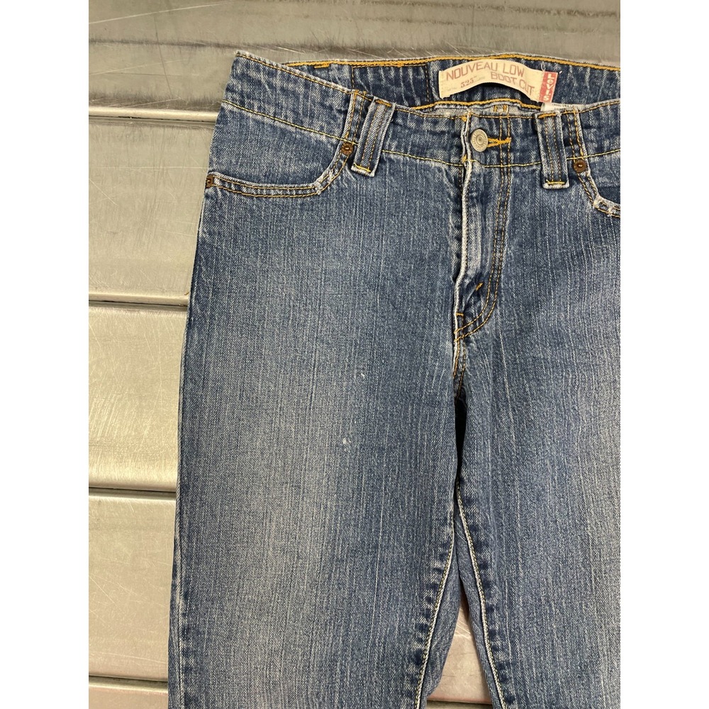 Levis 525‎ Nouveau Low Bootcut Jeans Womens 8M 30x32 Blue Medium Wash Denim - Picture 3 of 16